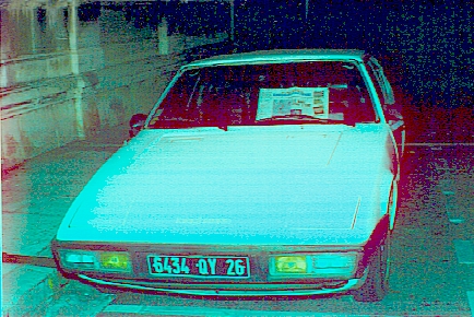 Je dpose le Dauphin Libr du 08 aot  1994  l'intrieur sur mon pare-brise.